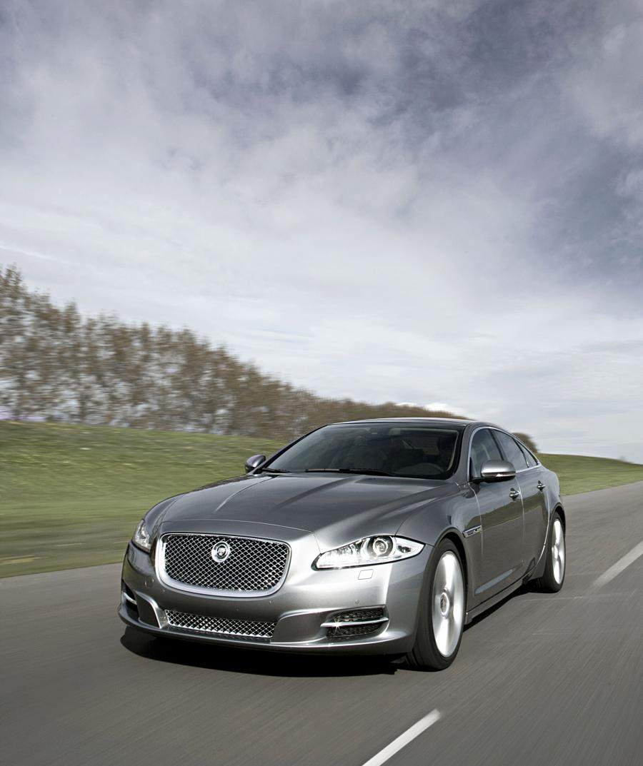  Jaguar XJ 2009 года  (фото 98 из 142)